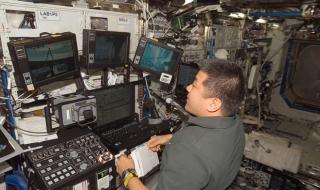 星际拾荒者百度影音