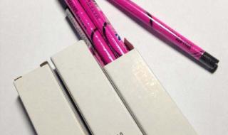 什么牌子的眼线笔最好用防水好不晕染多少钱 美宝莲眼线笔多少钱