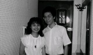 相亲相到了初恋